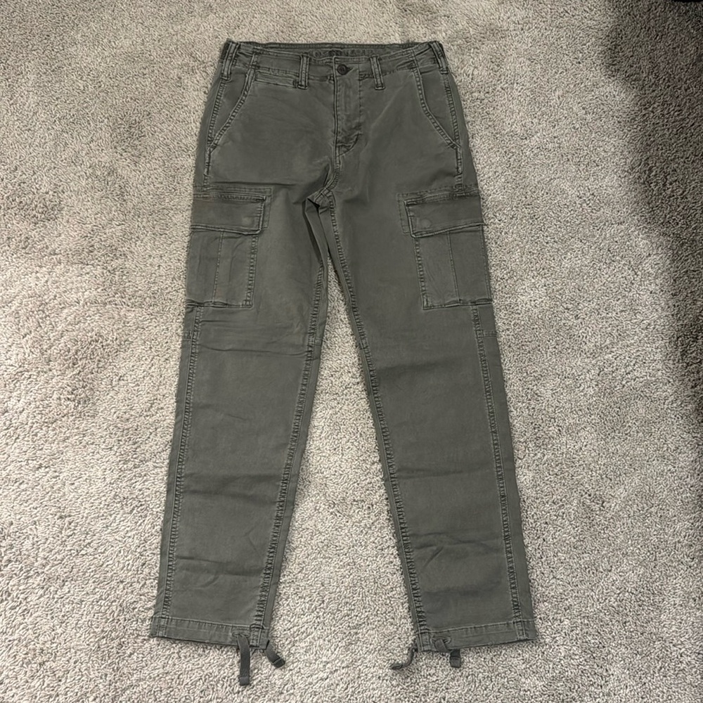 Mens American Eagle Cargo Pants, Size 28x32, Dark Green
